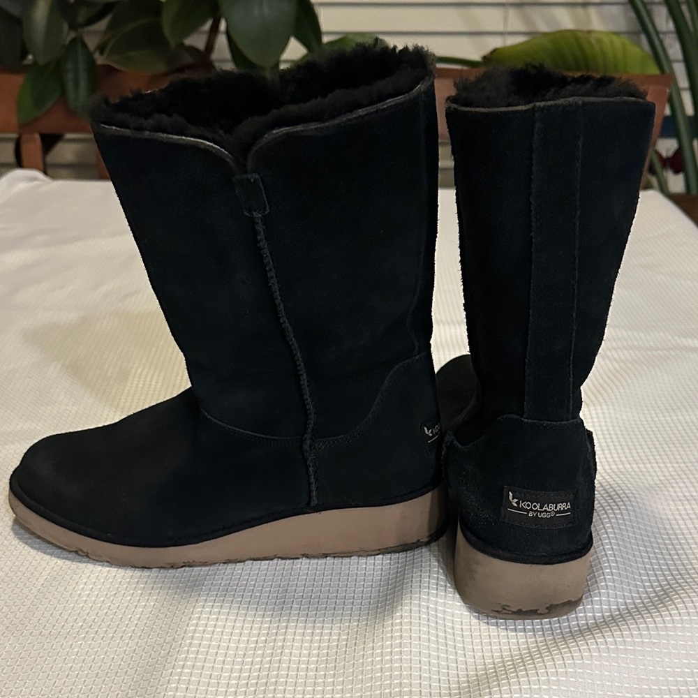 Koolaburra by UGG Women's Black Winter Boots